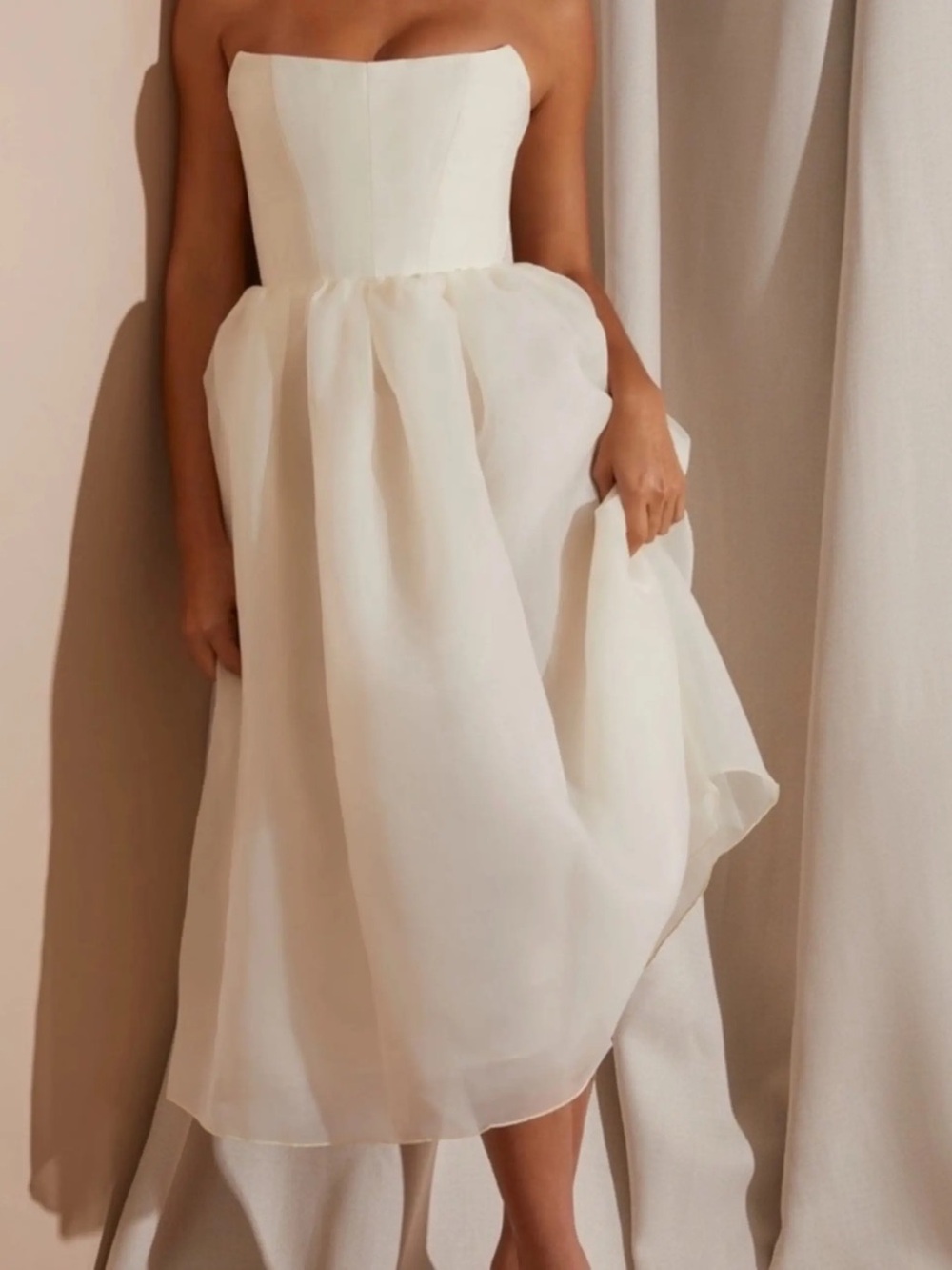 Oh Polly! Off White strapless Corset Tulle dress | US Size 6 NWT Engagement